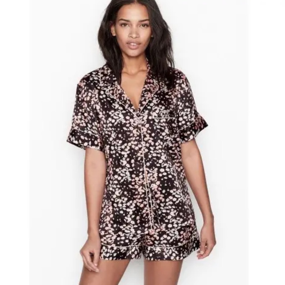 Victorias Secret Short Sleeve With Matching Shorts Pajama Set